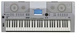 YAMAHA PSR-S550B